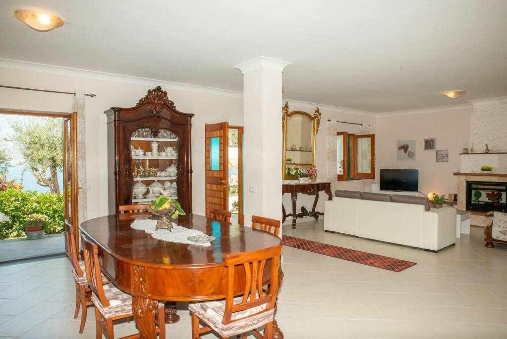 Villa Il Sogno Di Zia Ada Massa Lubrense Kültér fotó